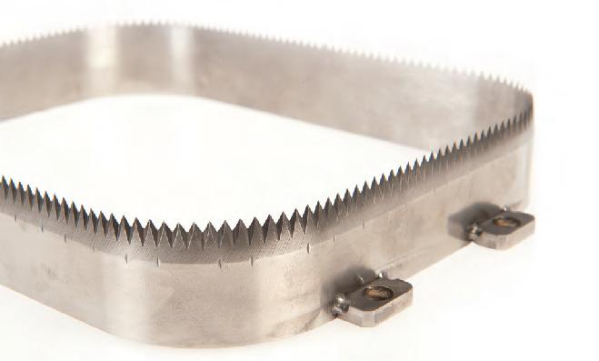 Tray seal knives
